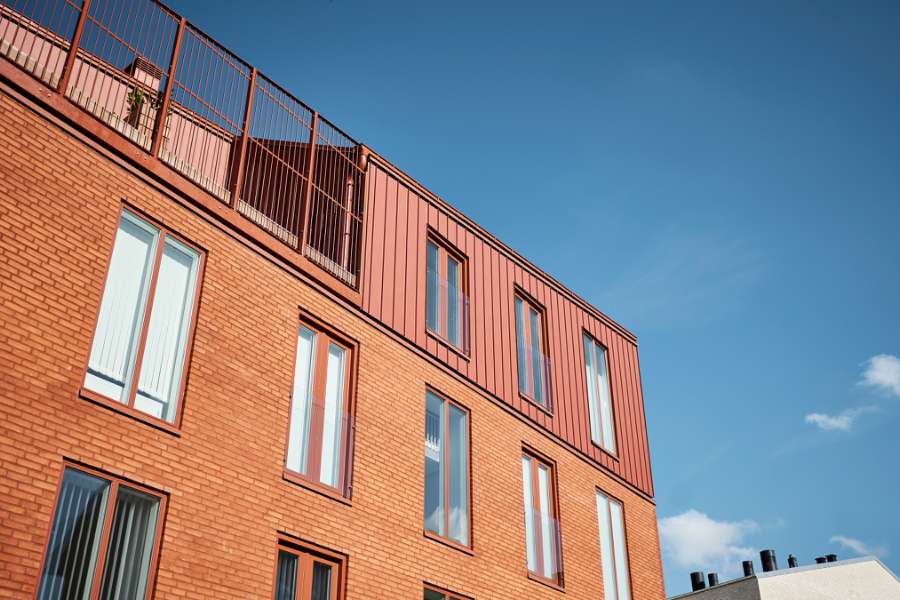 Atypische Asymmetrie mit Stahl ganz oben, Bjerggade 2, 4600 Køge